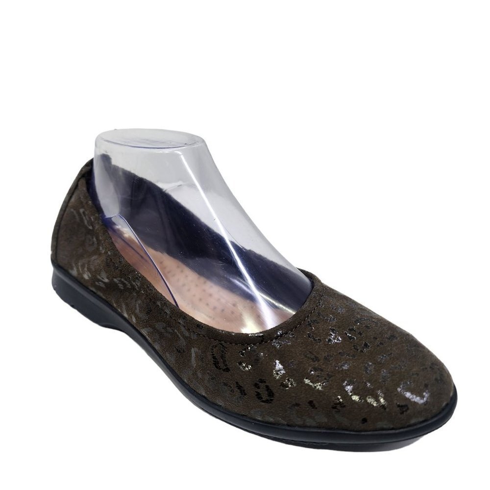 Clarks Jenette Ease Ballet Flat Olive Green Women's Size 8‎